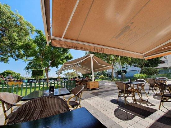 Charlotte Gastrobar & Café