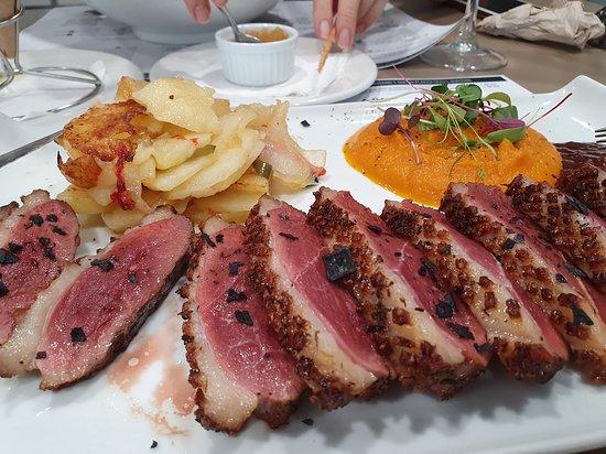 Gastrobar La Cueva Torre Del Mar