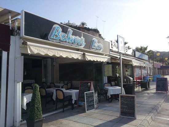 Bakers Restaurant & Bar